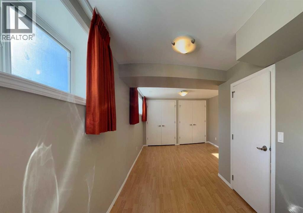 7224 21 Street SE — photo 19