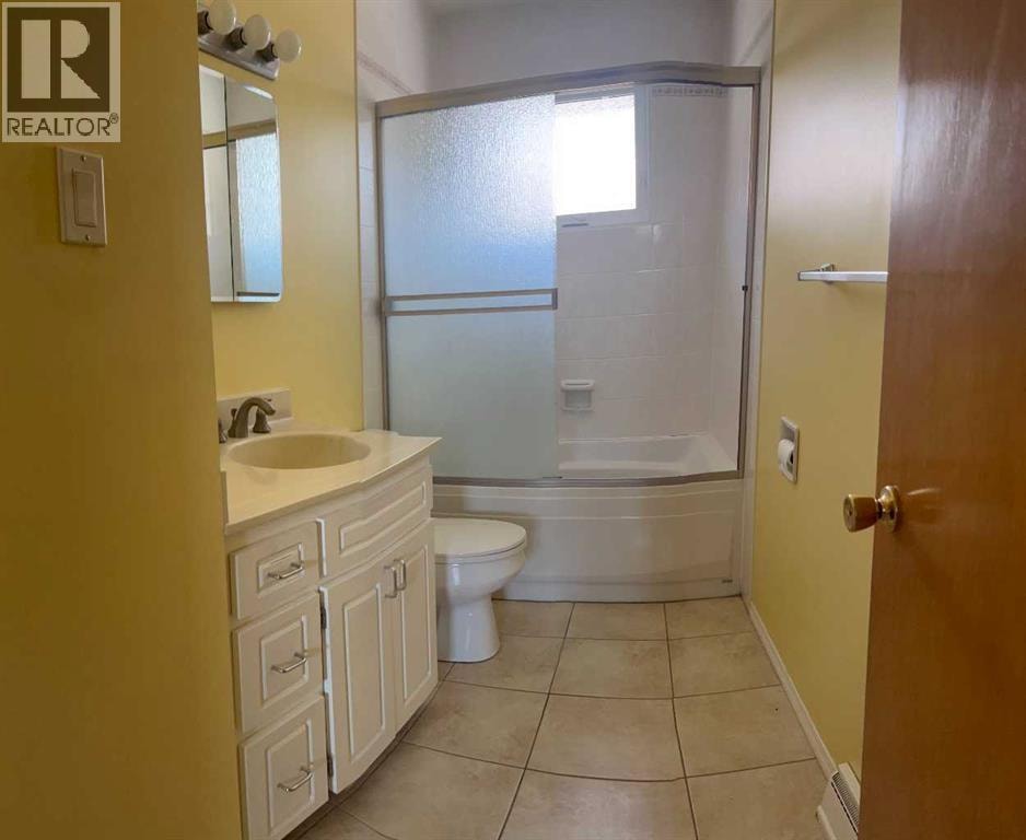 7224 21 Street SE — photo 15