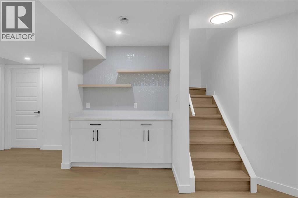 29 Douglas Glen Crescent SE — photo 27