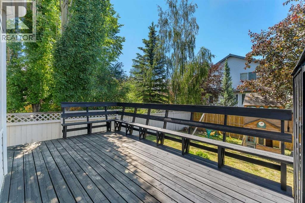 29 Douglas Glen Crescent SE — photo 34