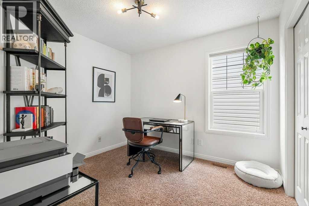 262 Autumn Circle SE — photo 32