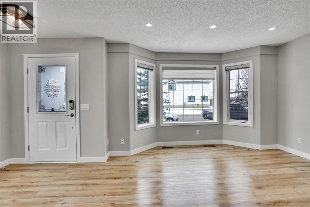255 Citadel Acres Close NW — photo 9