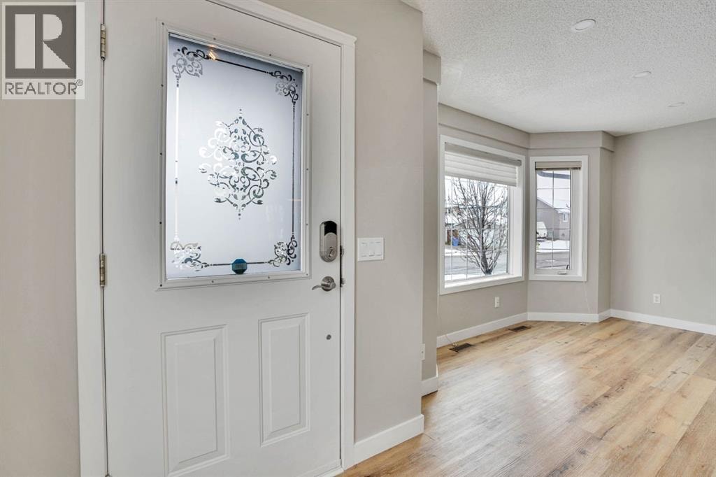 255 Citadel Acres Close NW — photo 3