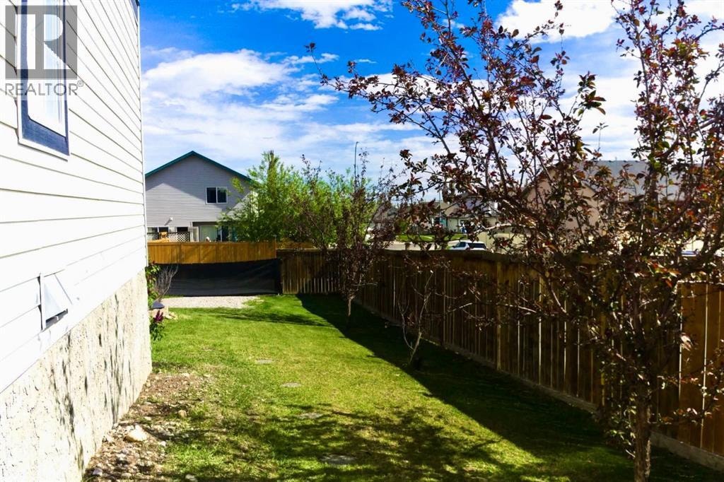 255 Citadel Acres Close NW — photo 31