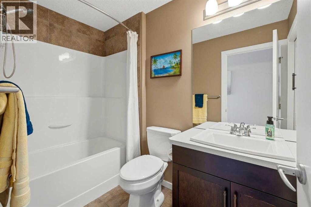 468 Mahogany Boulevard SE — photo 33