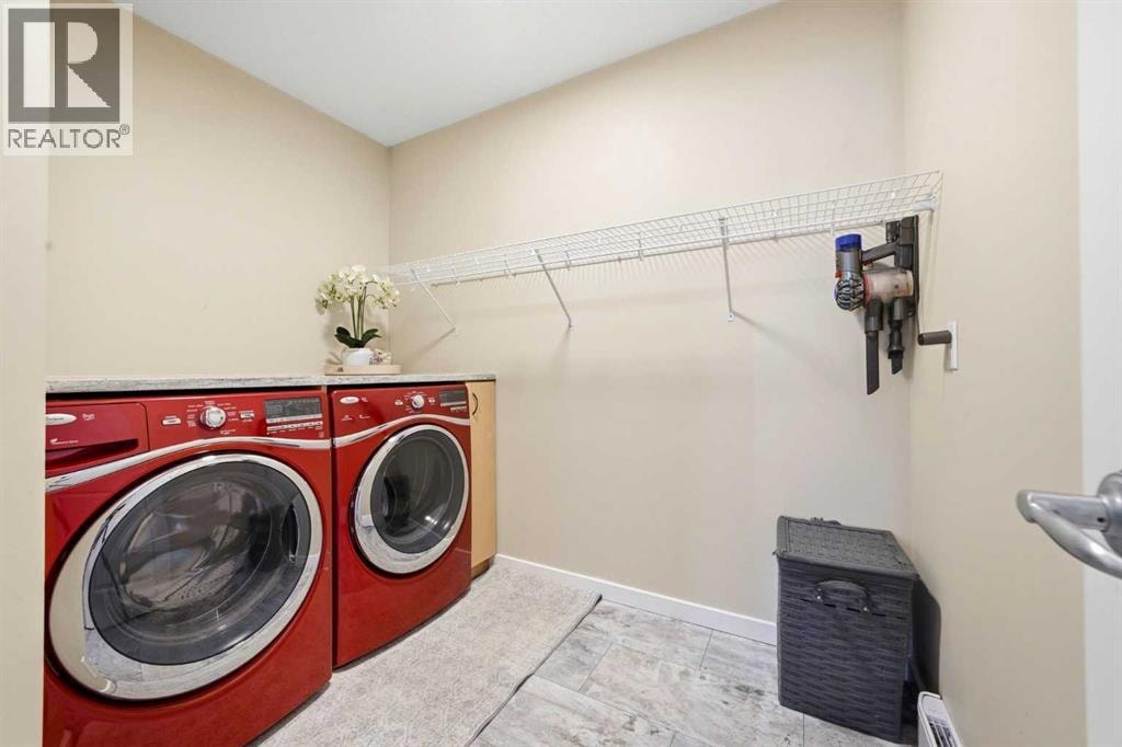468 Mahogany Boulevard SE — photo 34