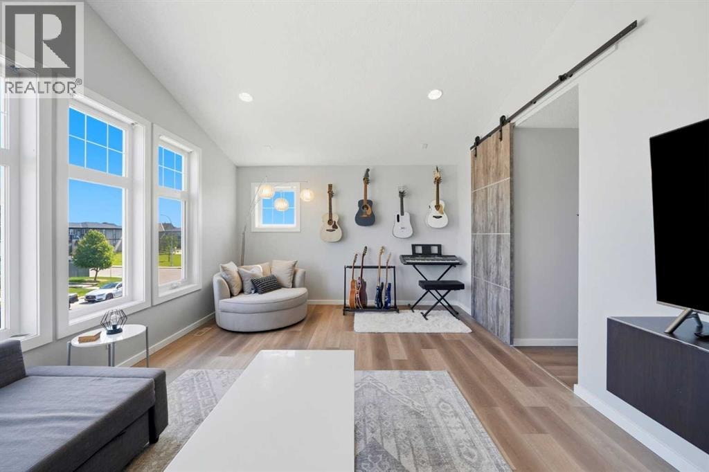 468 Mahogany Boulevard SE — photo 29