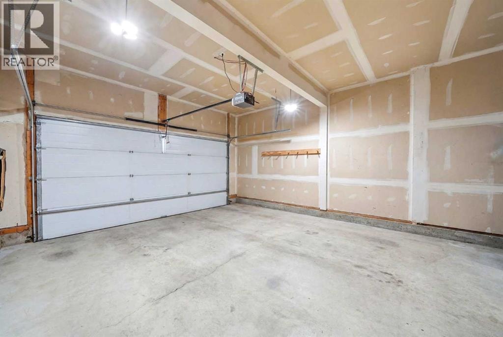 468 Mahogany Boulevard SE — photo 40