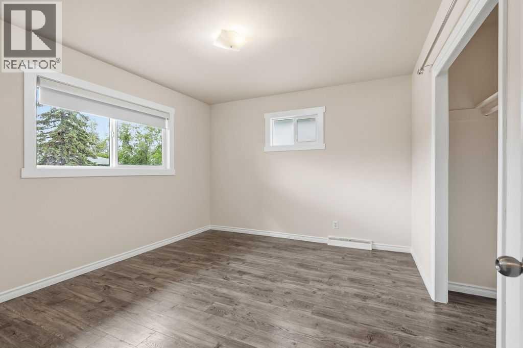 7428 23 Street SE — photo 12