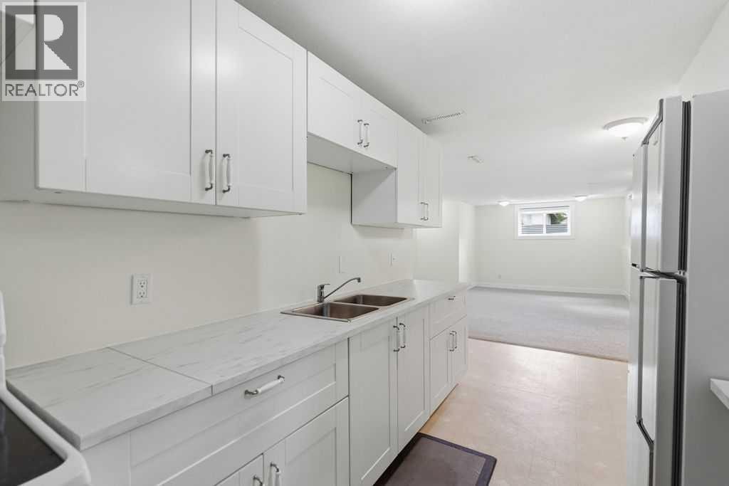 7428 23 Street SE — photo 34