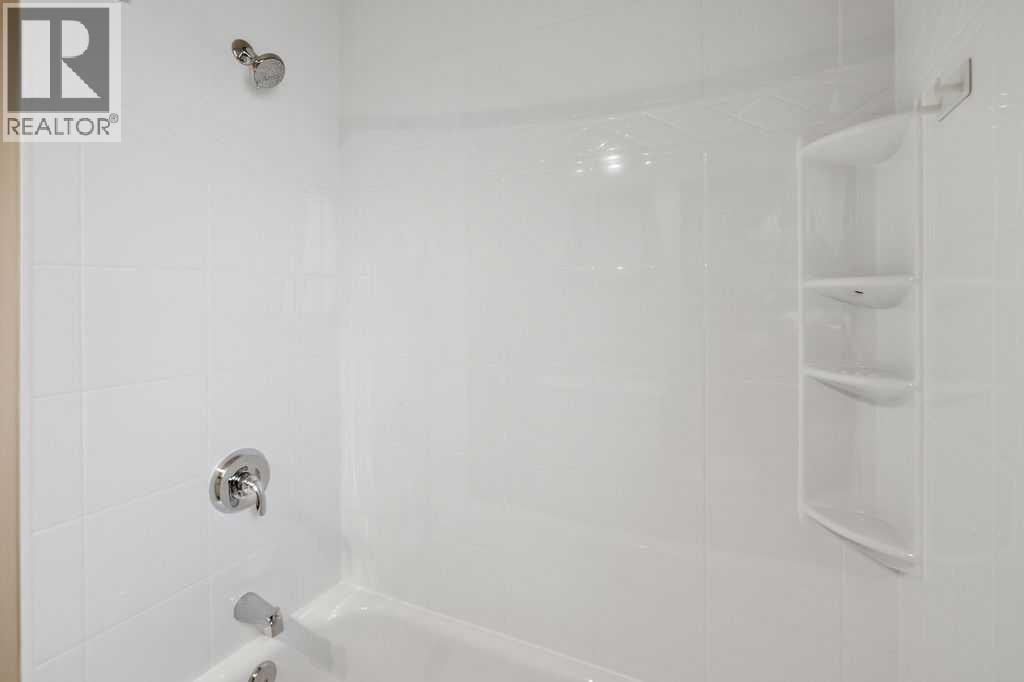 7428 23 Street SE — photo 20