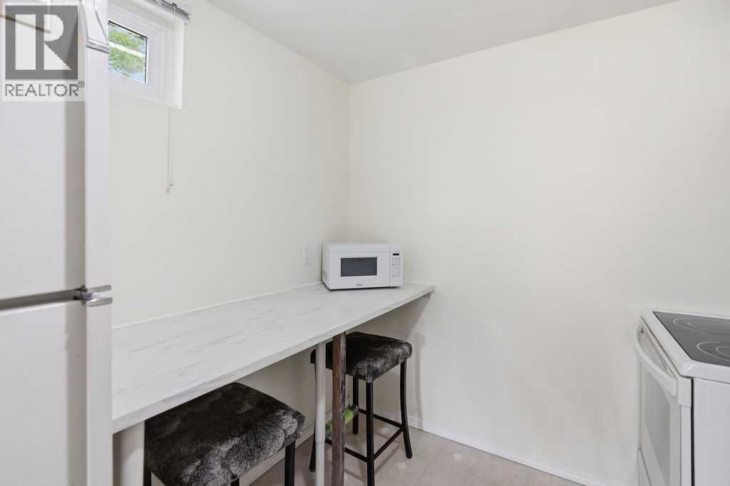 7428 23 Street SE — photo 33