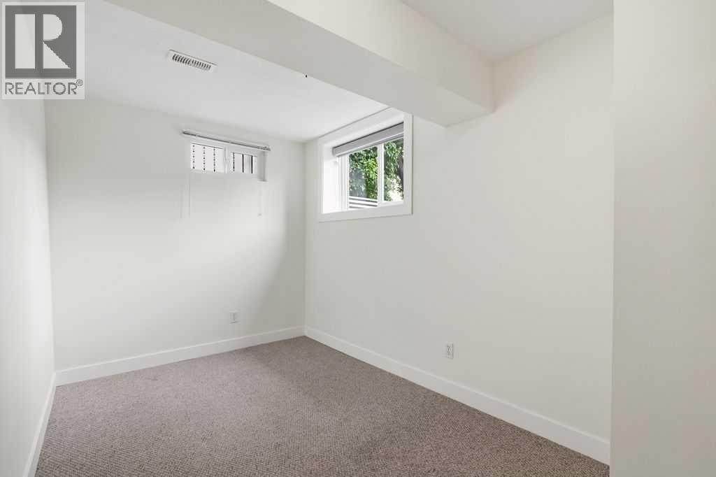 7428 23 Street SE — photo 37