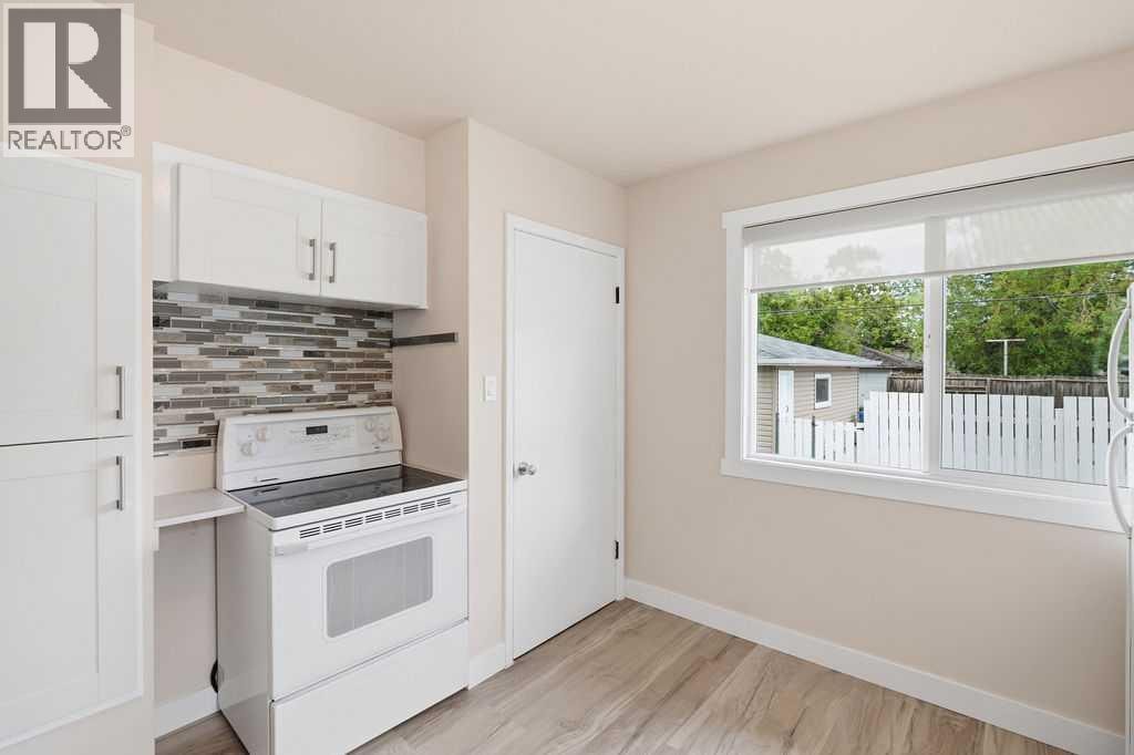 7428 23 Street SE — photo 17