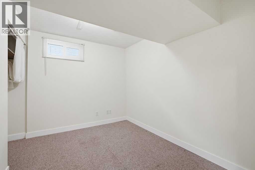 7428 23 Street SE — photo 39