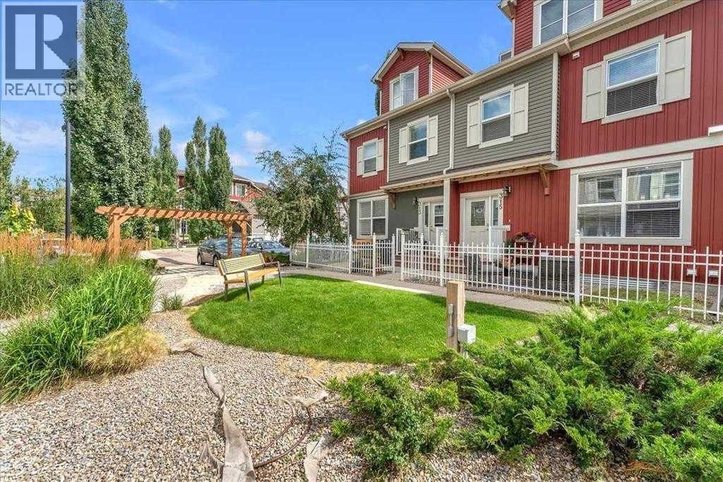315, 10 Auburn Bay Avenue SE — photo 3