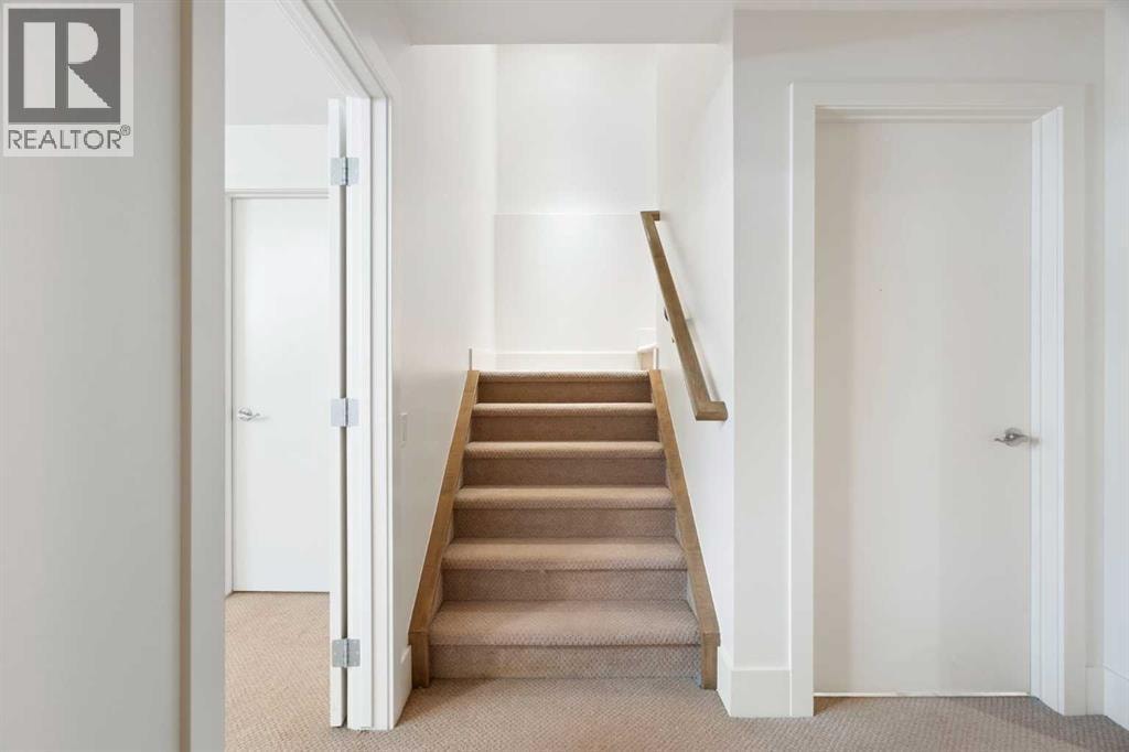 515 9 Street NE — photo 38