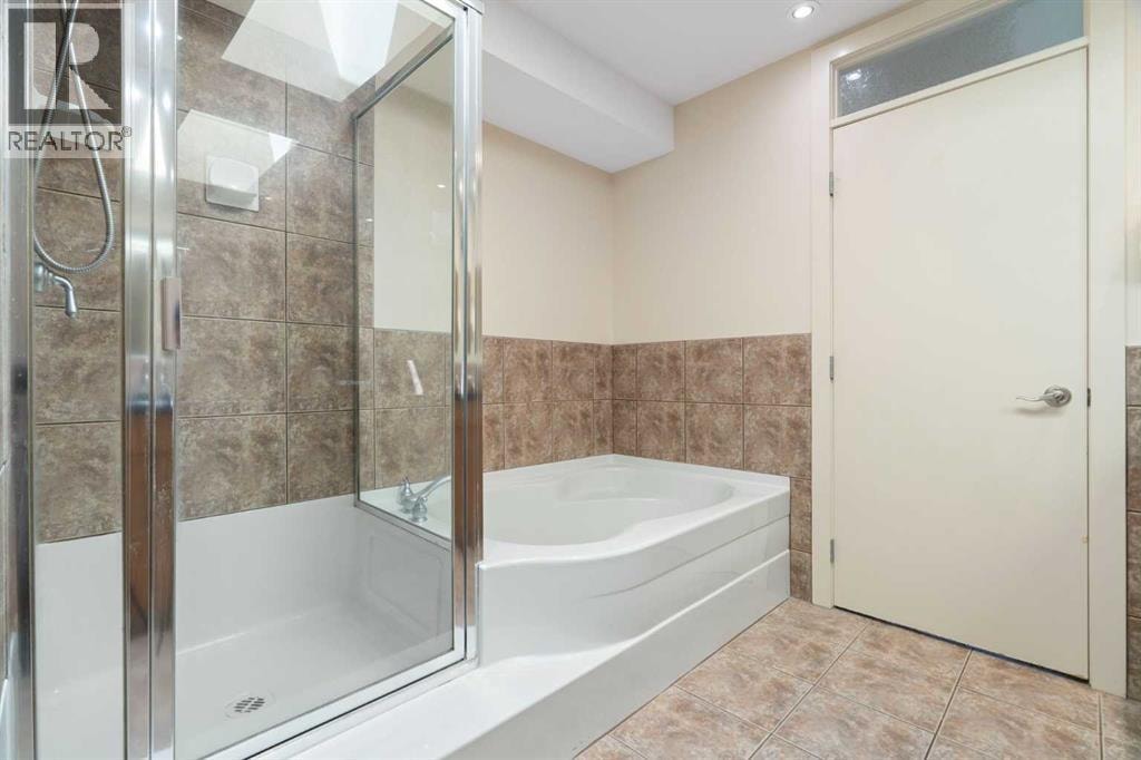 515 9 Street NE — photo 30