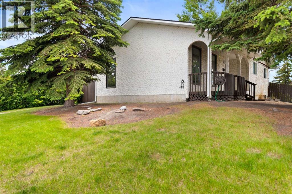 6756 Huntchester Road NE — photo 4