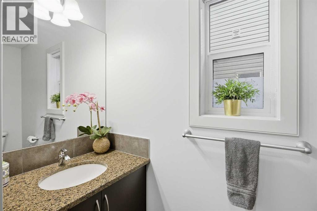 107 Everwoods Park SW — photo 9
