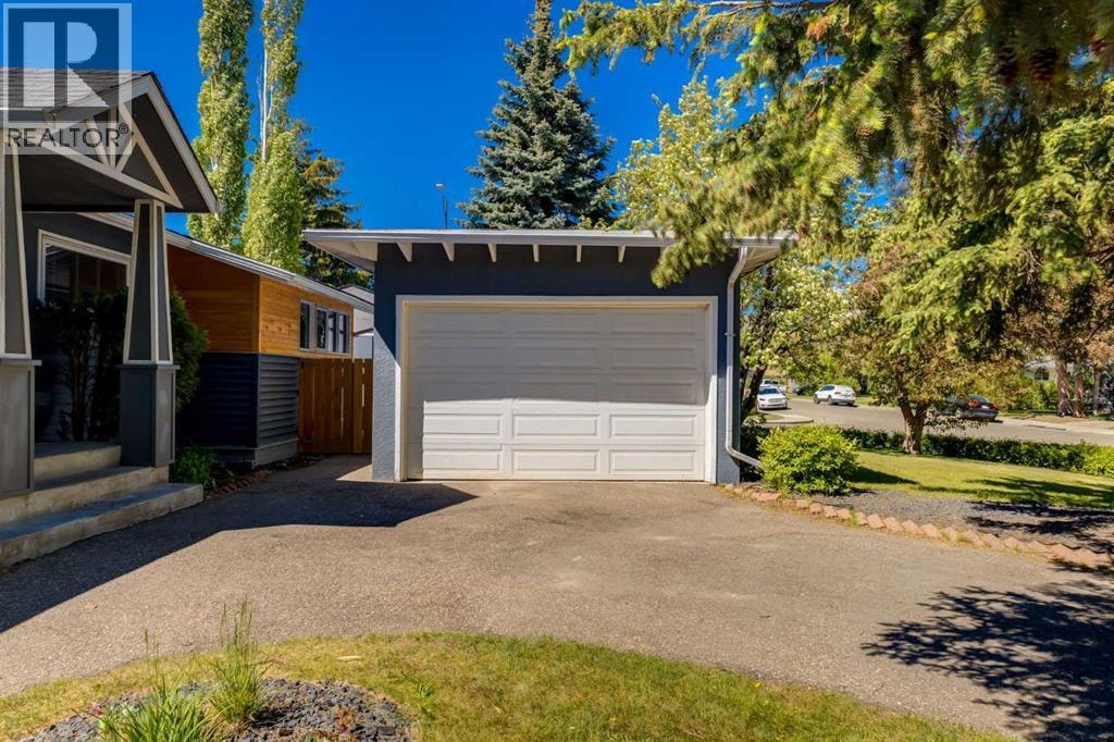 7203 5 Street SW — photo 34