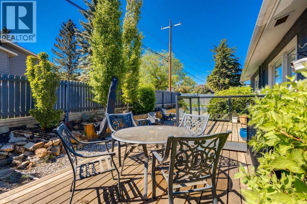 7203 5 Street SW — photo 36