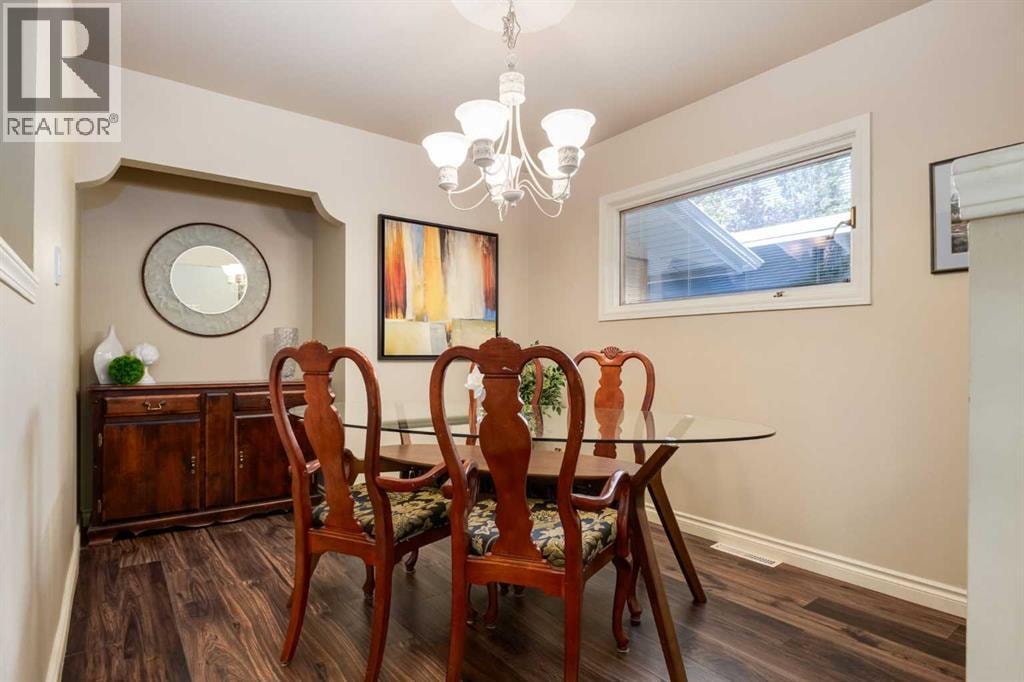 7203 5 Street SW — photo 13