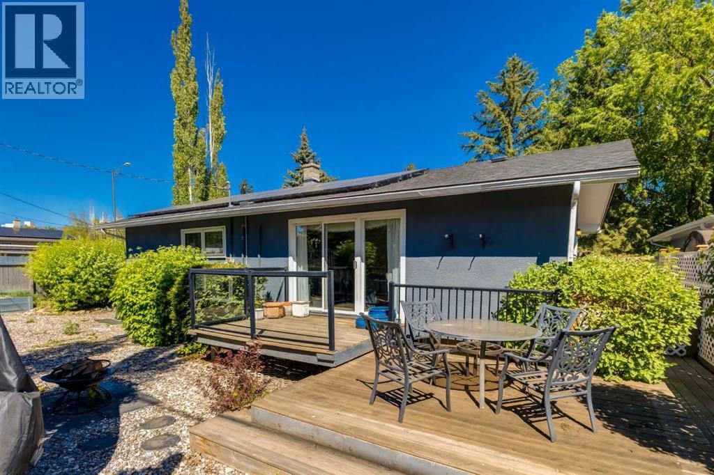7203 5 Street SW — photo 35