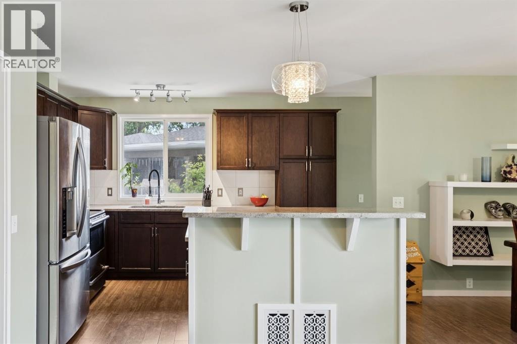 28 Cantrell Bay SW — photo 7