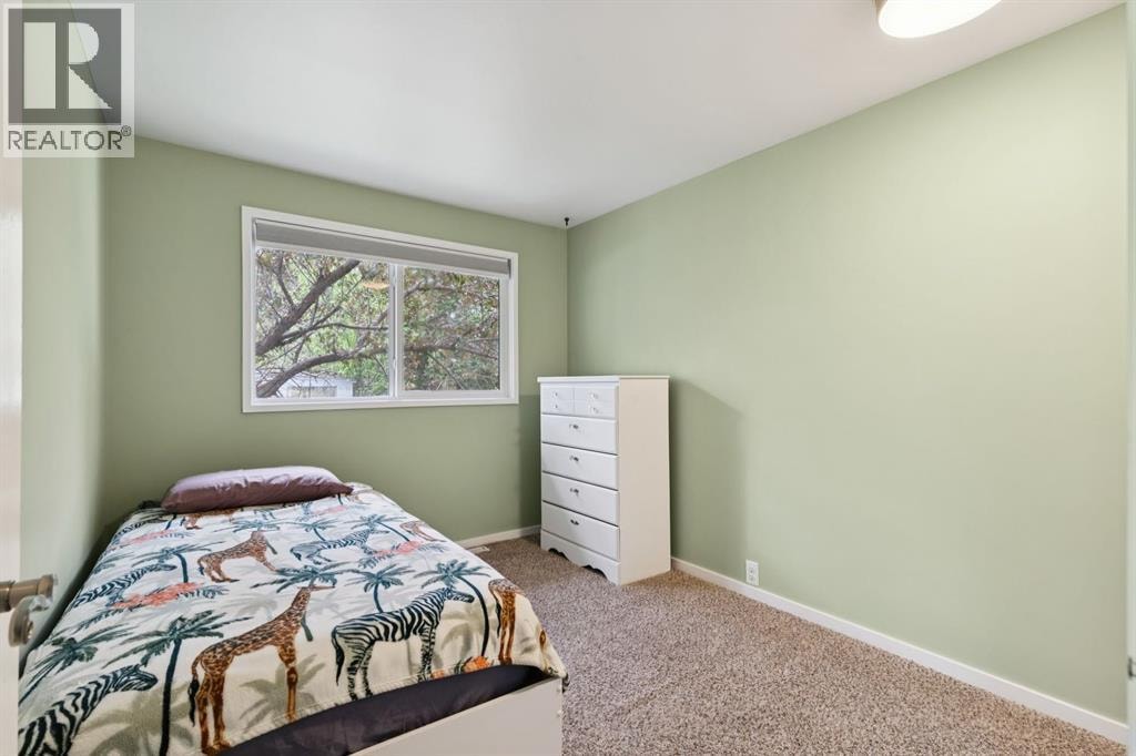 28 Cantrell Bay SW — photo 16
