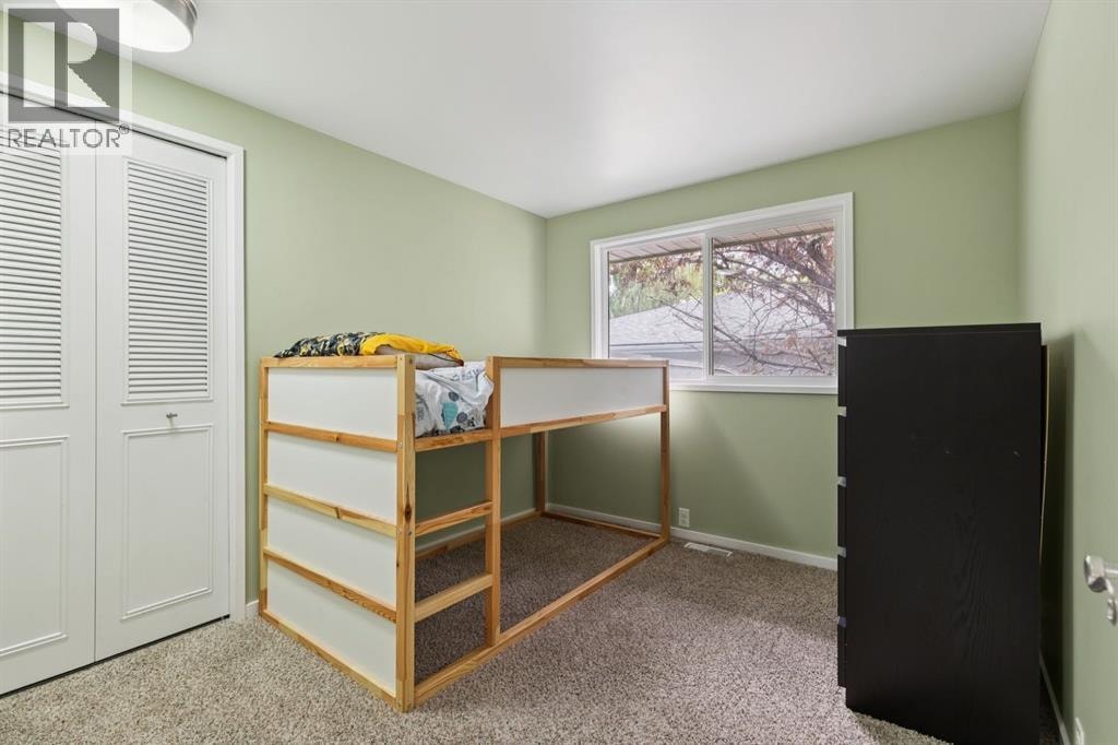 28 Cantrell Bay SW — photo 17
