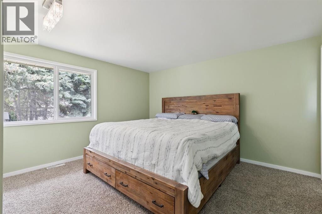 28 Cantrell Bay SW — photo 12