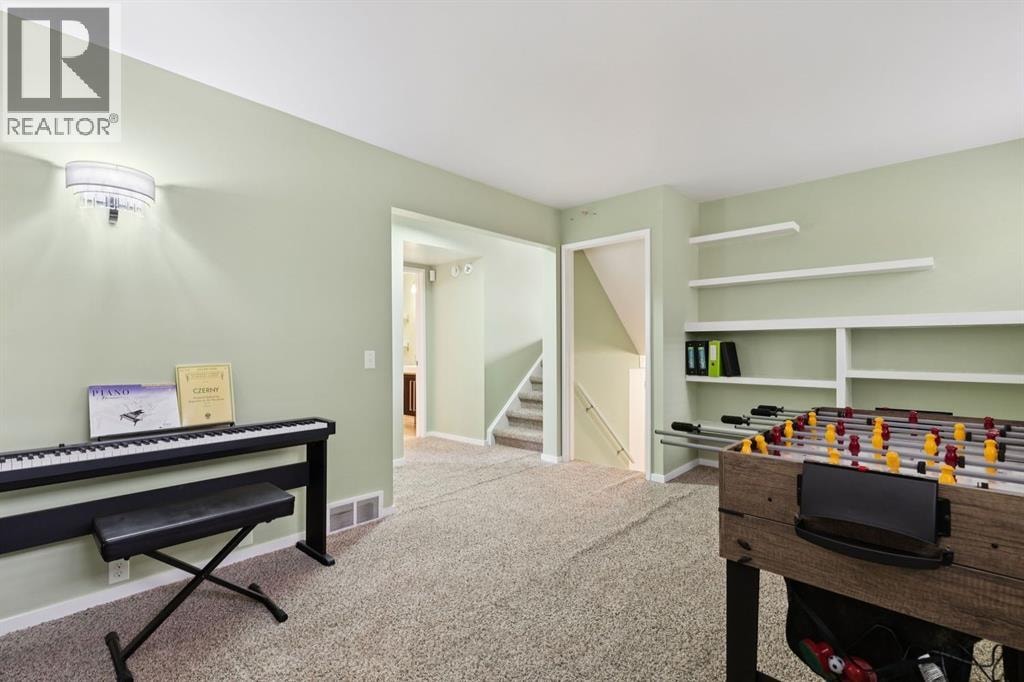 28 Cantrell Bay SW — photo 21