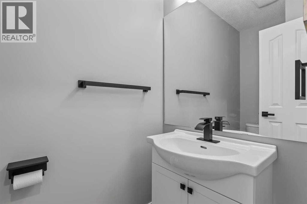 266 Shawnessy Drive SW — photo 12