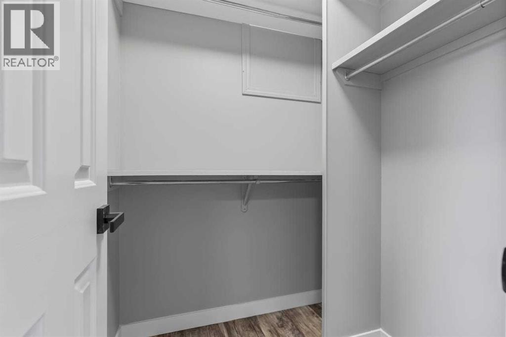 266 Shawnessy Drive SW — photo 17