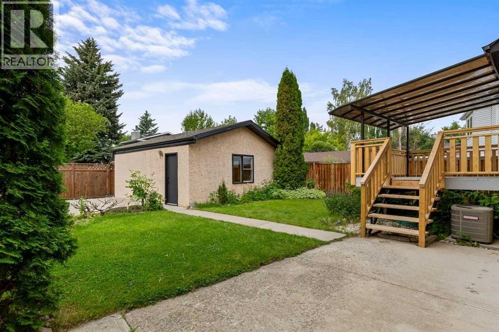 266 Shawnessy Drive SW — photo 27