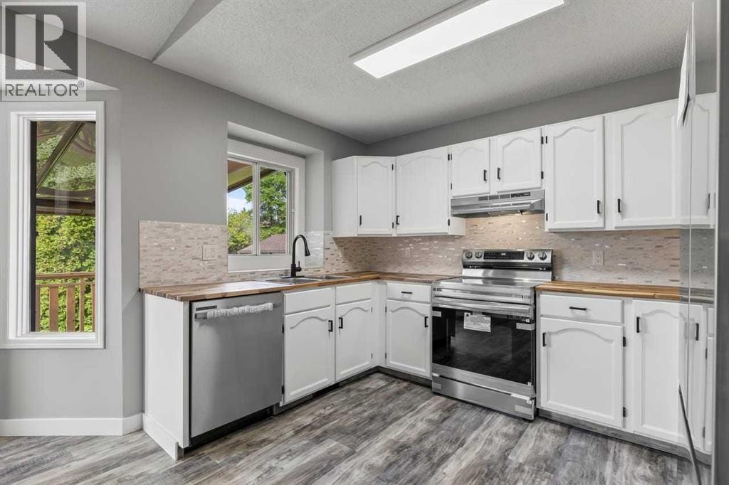 266 Shawnessy Drive SW — photo 7