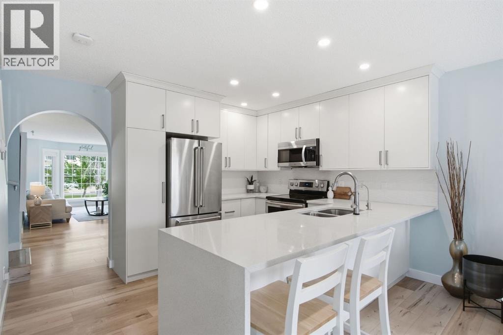 227 Coachway Road SW — photo 12