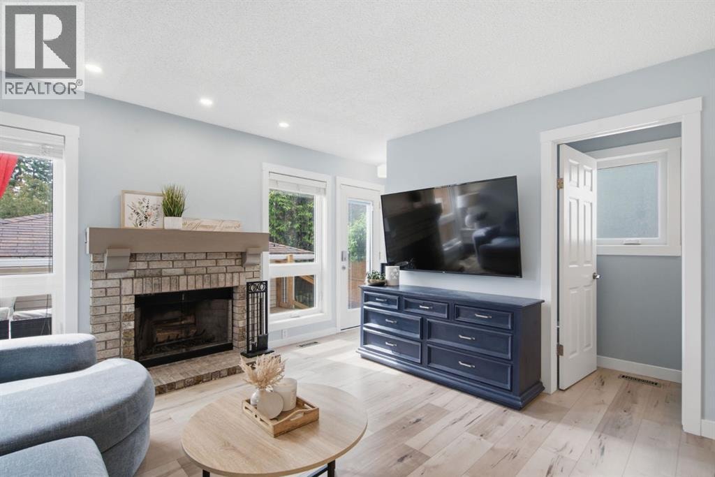 227 Coachway Road SW — photo 15