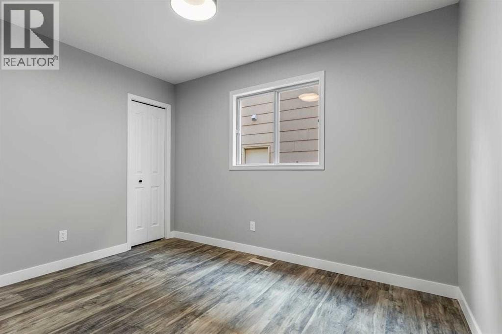 266 Shawnessy Drive SW — photo 11