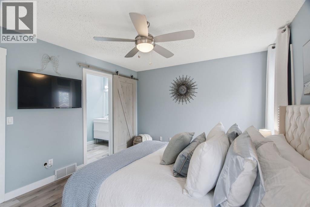 227 Coachway Road SW — photo 29