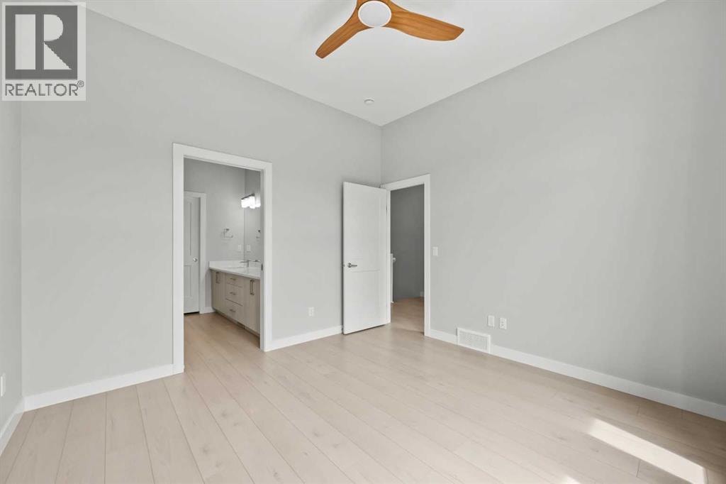 108 Wolf Crescent — photo 23
