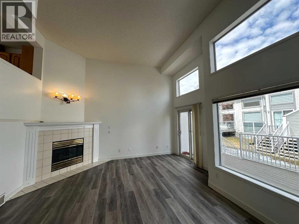 52 Kingsland Court SW — photo 7