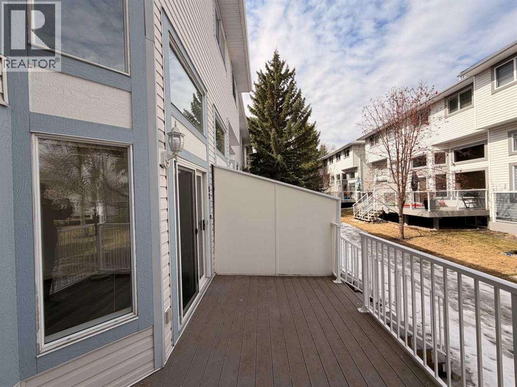 52 Kingsland Court SW — photo 35