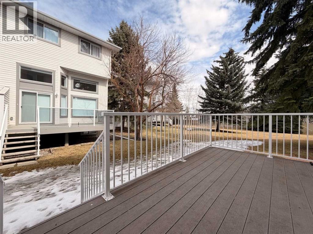 52 Kingsland Court SW — photo 37
