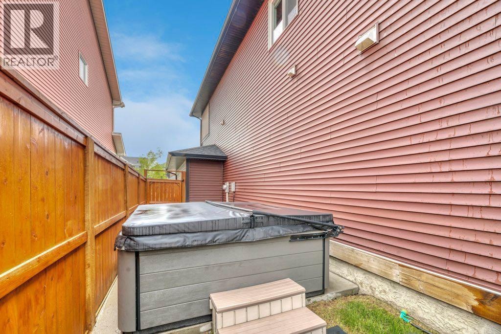 233 Sandpiper Boulevard — photo 37