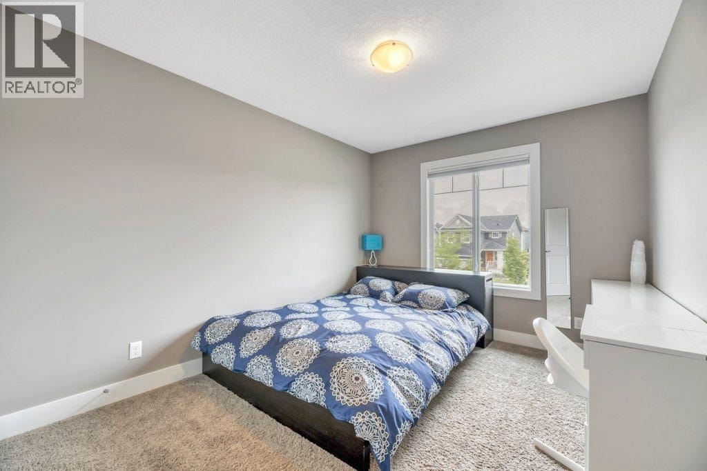 233 Sandpiper Boulevard — photo 30