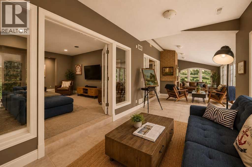 35 Crooked Pond Green — photo 43