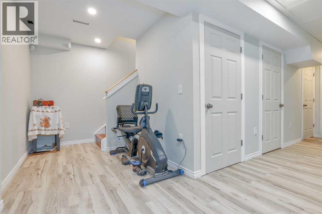 42 Royal Birch Landing NW — photo 25