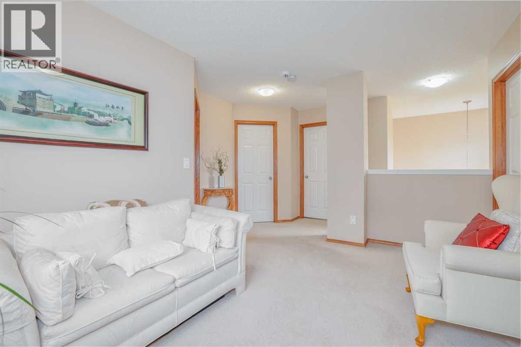 42 Royal Birch Landing NW — photo 18